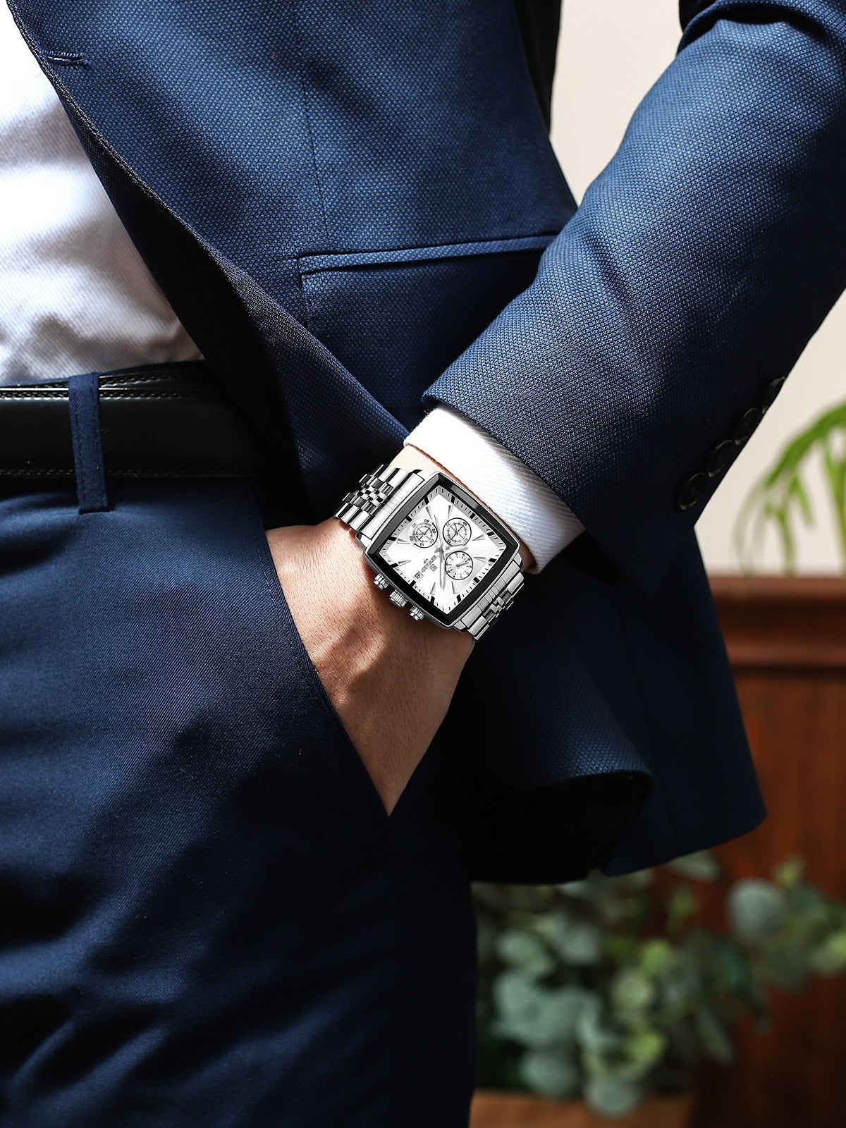Herrenuhren Quarz Luxus Business Leuchtzeiger Wasserdichte Uhr | RD81100M