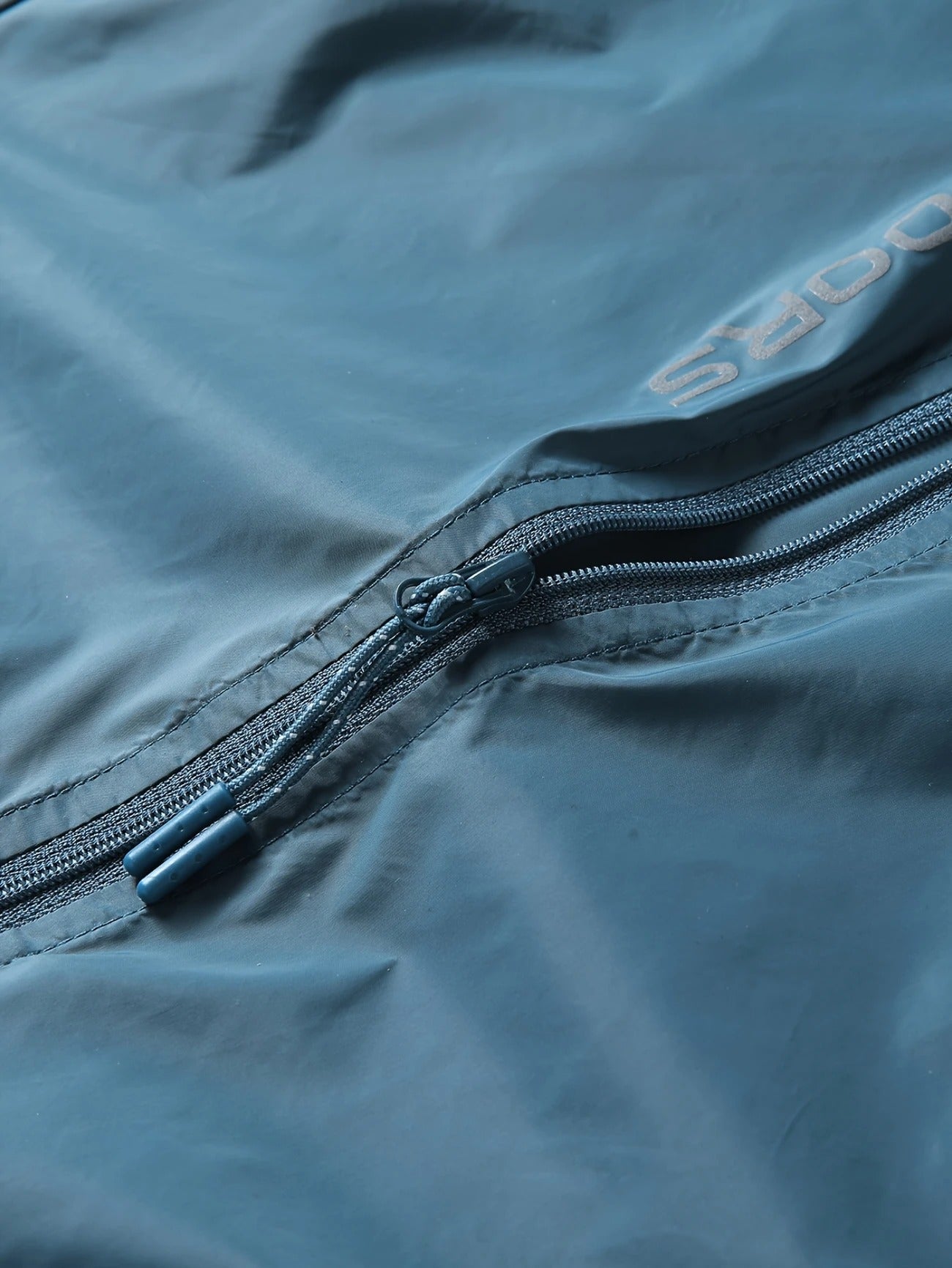 Herren-Sonnenkapuzenpullover mit LSF 50+ – Leichter Reißverschluss mit Taschen | Feuchtigkeitsableitend und atmungsaktiv | 2208