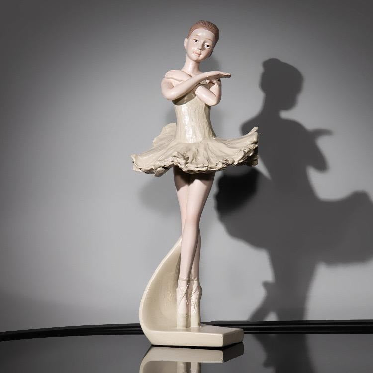 Moderne Ballettmädchen-Figur aus Kunstharz, elegante Skulptur für Heimdekoration und Geschenke | RRW2030