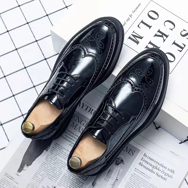 Herren Formelle Lederschuhe Kleid Hochzeit Oxford Brogue Männliche Schuhe Arbeitsstiefel