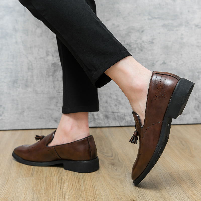Loafer aus echtem Leder für den Außenbereich, spitze Quaste, lässig, geschnitzte Lederschuhe | 8739