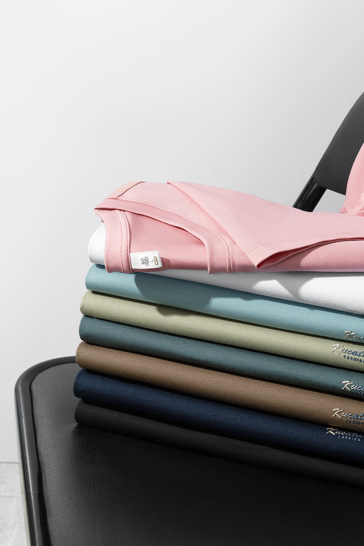 Antibakterielles kühlendes Baumwoll-T-Shirt für Herren – Sommer-Slim-Fit-Oberteil aus Eisseide mit Rundhalsausschnitt | 6550