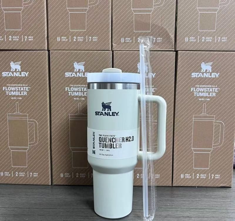 STANLEY 304 Edelstahlbecher mit Strohhalm | Stanley01