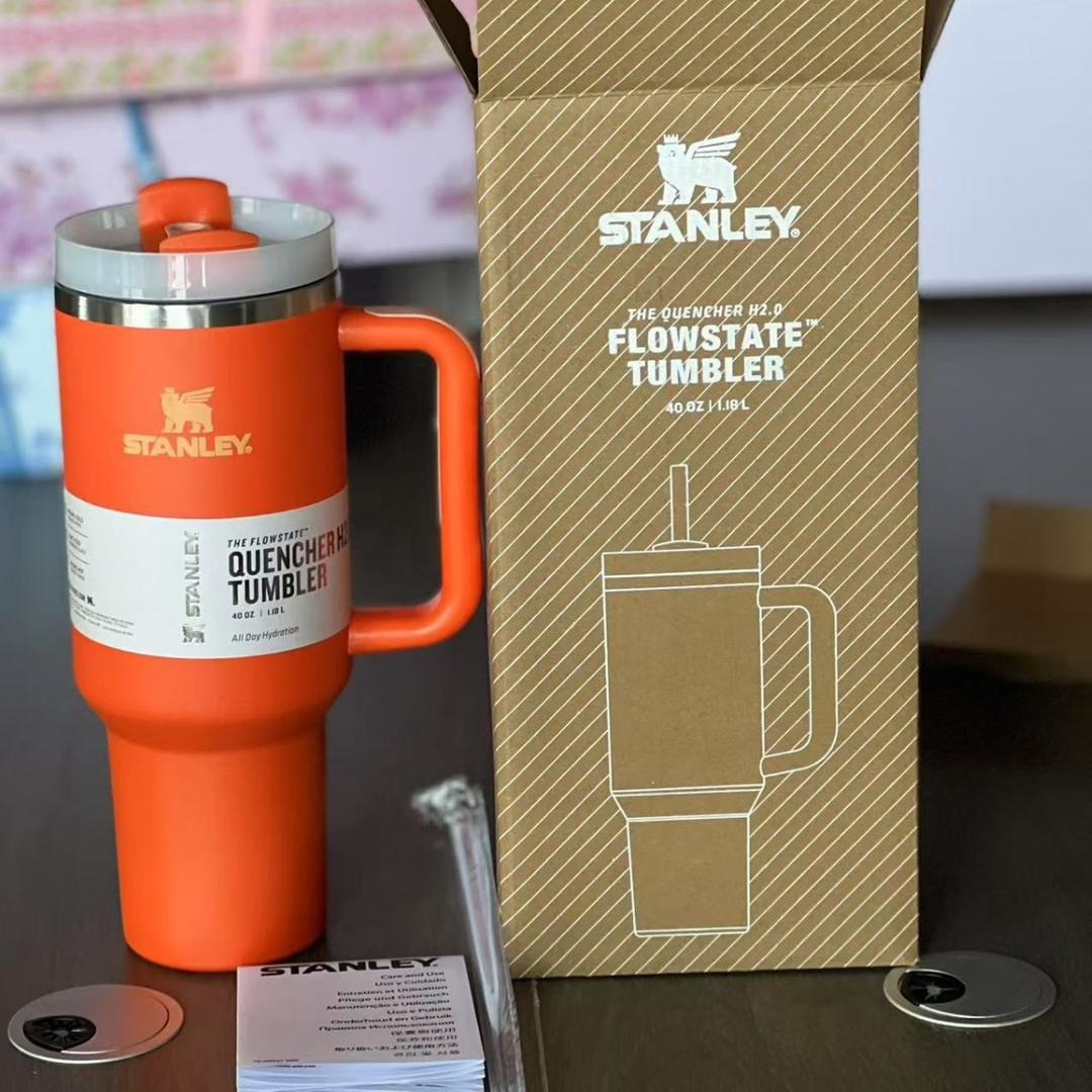 STANLEY 304 Edelstahlbecher mit Strohhalm | Stanley01