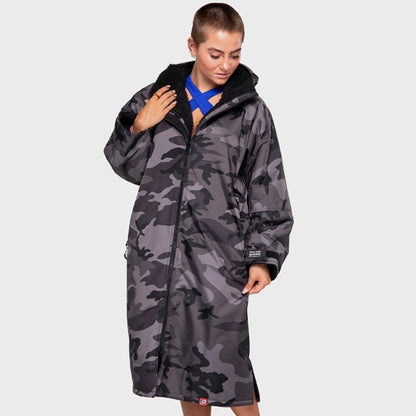 Warm Waterproof Swim Parka Oversized Hooded Changing Robe Sherpa Liner Swimming Coat Dry Surf Poncho |