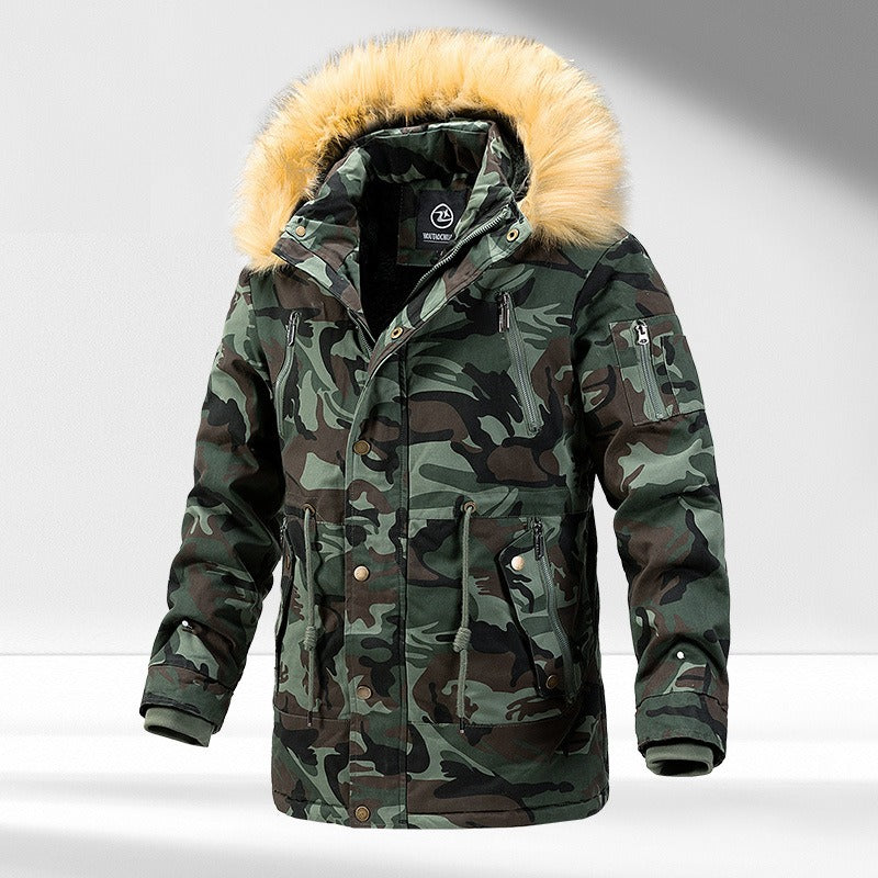 Vielseitige Camouflage-Militärjacke für Herren mit Fleecefutter, Pelzkapuze und mehreren Taschen 