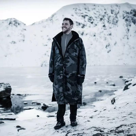 Warmer, wasserdichter Schwimmparka, übergroßer Bademantel mit Kapuze, Sherpa-Innenfutter, Bademantel, Trockenmantel, Surfponcho | BCP266 
