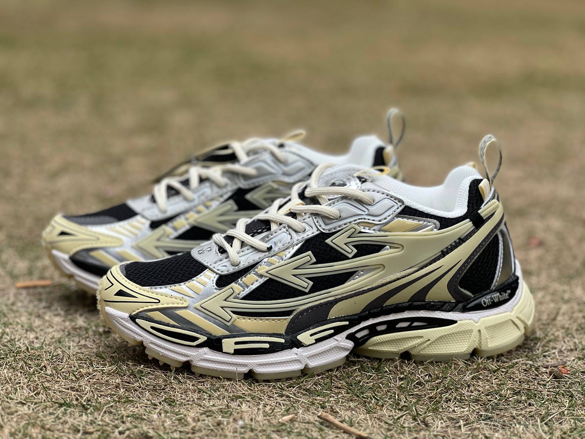 Off-White Premium Chunky Dad Sneakers Unisex Thick-Sole Casual Shoes Arrow Design Height-Increasing Trainers