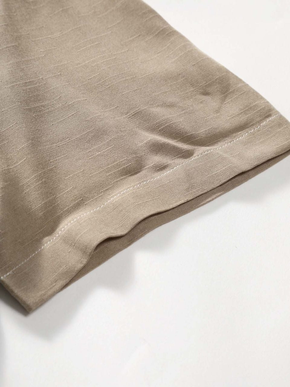 Einfarbiges Herrenhemd mit Revers und kurzen Ärmeln im Business-Casual-Sommerstil | CCS05 