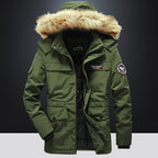 Vielseitige Camouflage-Militärjacke für Herren mit Fleecefutter, Pelzkapuze und mehreren Taschen 