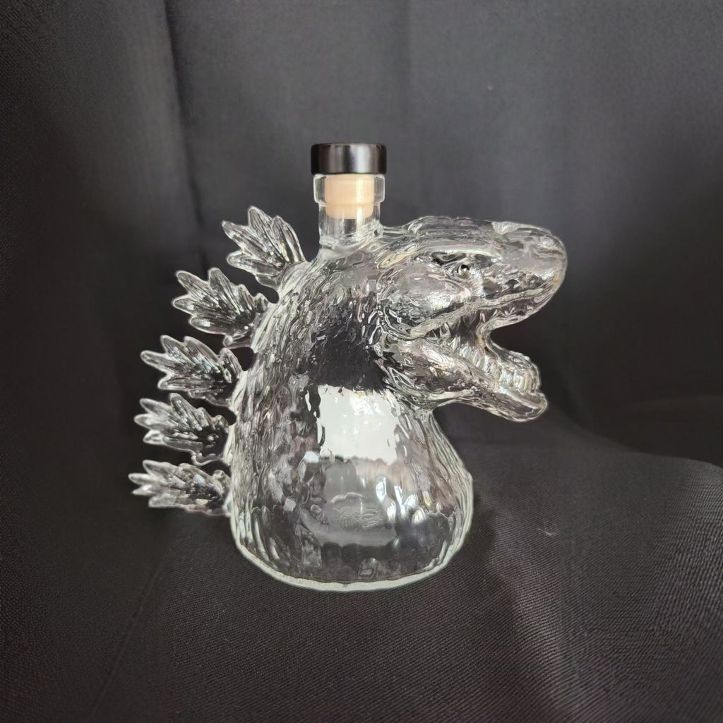 Godzilla Whiskey Bottle Collectible Monster-Shaped Glass Decanter 300ml Novelty Liquor Container for Home Bar & Gifts