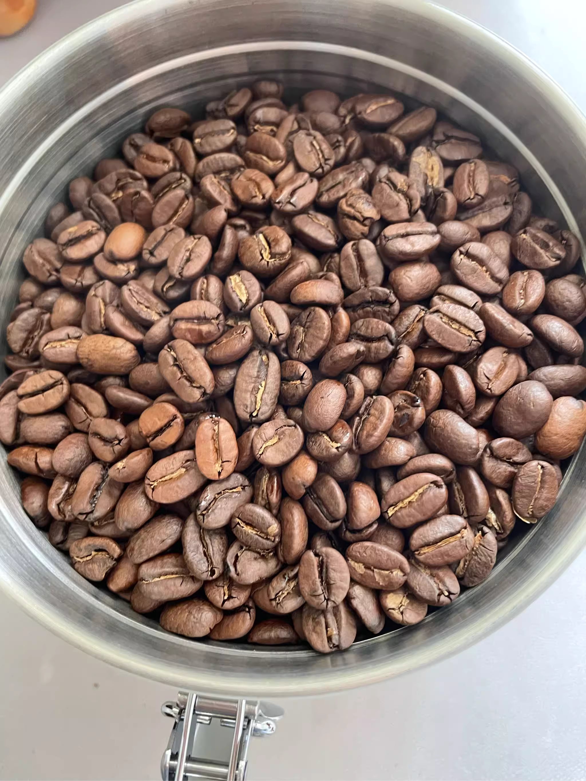 Kaffeedose aus Edelstahl – Luftdichte Aufbewahrung mit CO₂-Ventil und Datumsanzeige (1,5 l / 1,8 l) | NB-MFG 