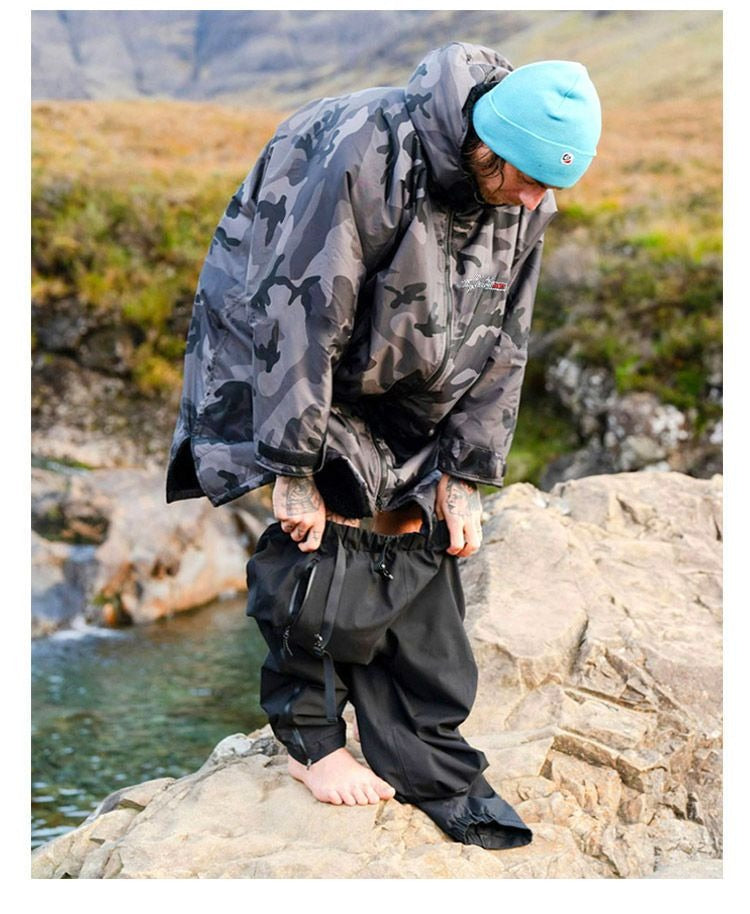 Warmer, wasserdichter Schwimmparka, übergroßer Bademantel mit Kapuze, Sherpa-Innenfutter, Bademantel, Trockenmantel, Surfponcho | BCP266 
