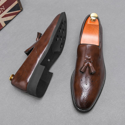 Genuine Leather Loafers Shoes Outdoor Pointed Tassel Casual Carved Leather Shoes | 8739