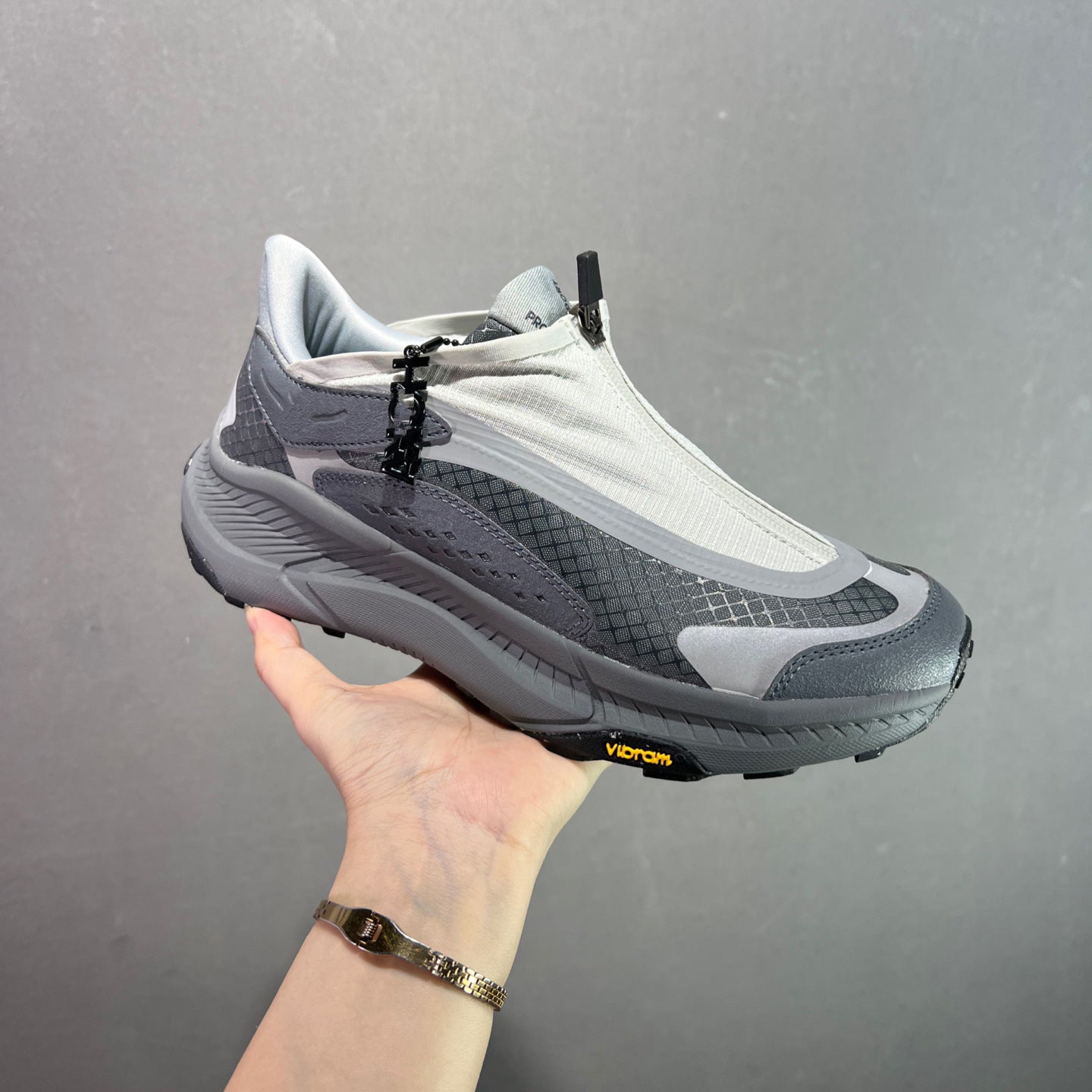 HOKA ONE ONE Unisex Trail Running Shoes Waterproof Hiking Sneakers Thick Sole Outdoor Trainers All‑Terrain Footwear