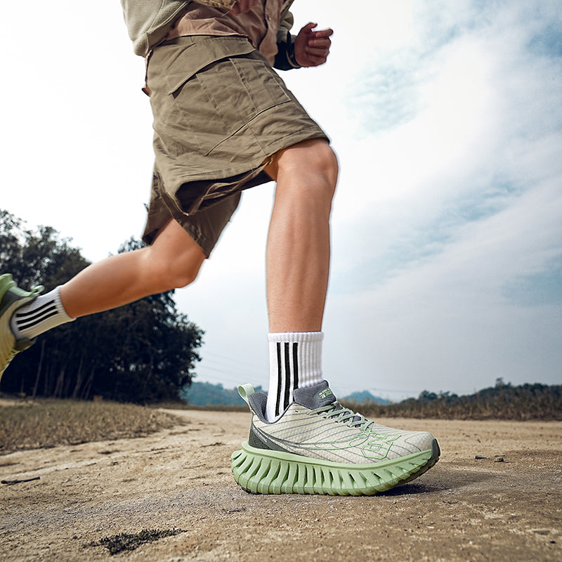 Carbon Plate Laufschuhe für Herren – Leicht &amp; Atmungsaktiv mit TPU-Zwischensohle | A396 