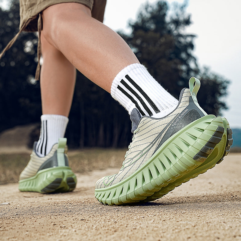 Carbon Plate Laufschuhe für Herren – Leicht &amp; Atmungsaktiv mit TPU-Zwischensohle | A396 
