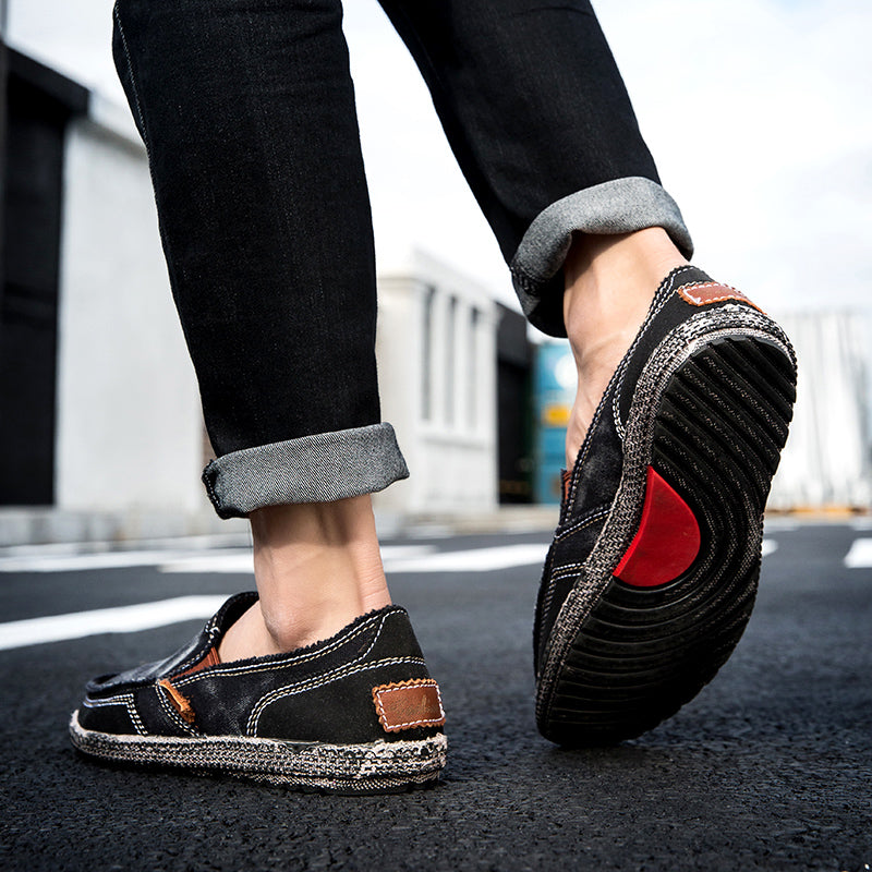 Herren Slipper aus gewaschenem Canvas | Atmungsaktiv, rutschfest, klassischer Deck-Stil | 8806 