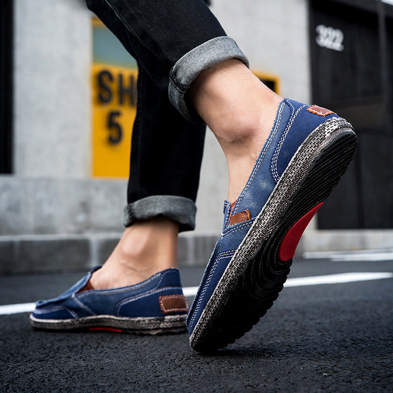 Herren Slipper aus gewaschenem Canvas | Atmungsaktiv, rutschfest, klassischer Deck-Stil | 8806 