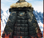 Vielseitige Camouflage-Militärjacke für Herren mit Fleecefutter, Pelzkapuze und mehreren Taschen 