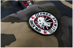 Vielseitige Camouflage-Militärjacke für Herren mit Fleecefutter, Pelzkapuze und mehreren Taschen 
