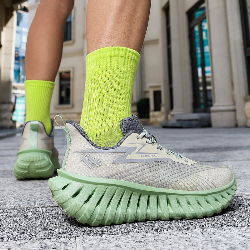 Atmungsaktive Unisex-Laufschuhe – Leichte Flyknit-Sneaker | A526 