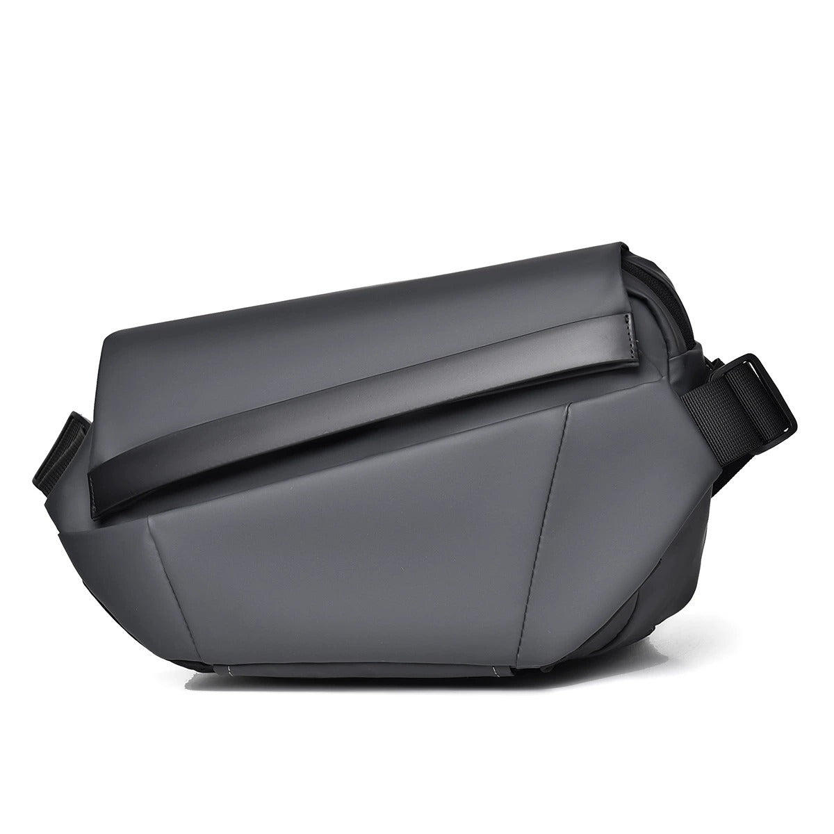 OMASKA Herren Brusttasche – Erweiterbare 6L Crossbody Sling | 5166 