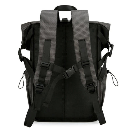 Rolltop-Rucksack für Herren – 20–35L erweiterbar, Laptop- &amp; Reisetasche | K001 