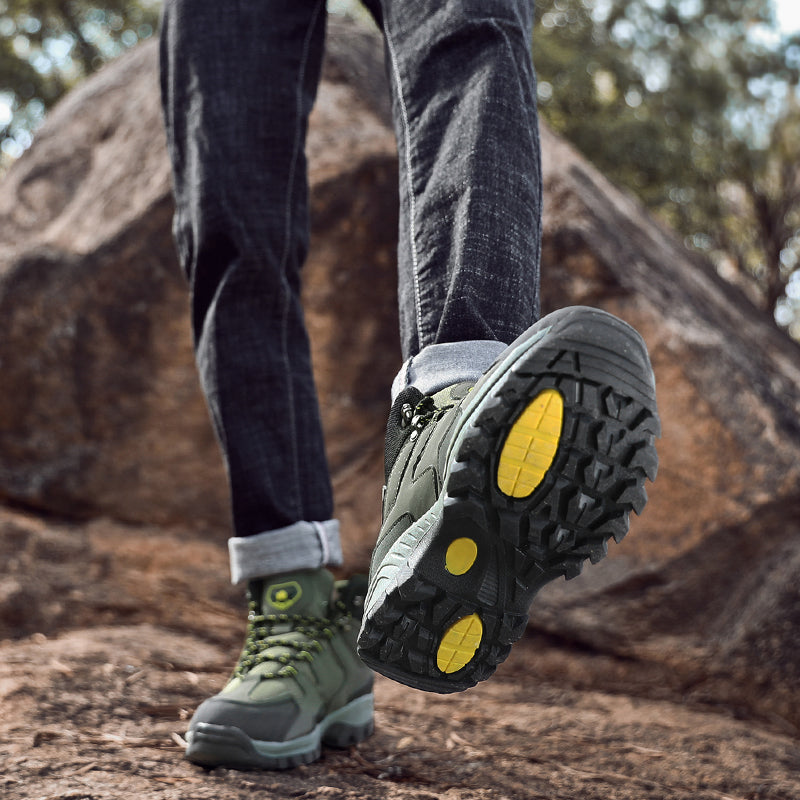 Chaussures de randonnée et de trekking en montagne pour hommes | 2107