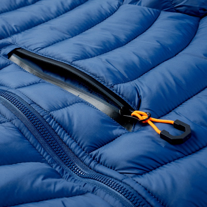 Leichte, hochwertige Bomberjacke mit Kapuze | C913