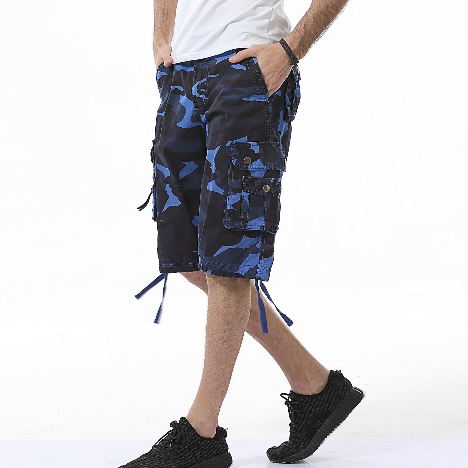 Herren Cargo-Shorts aus Baumwolle mit entspannter Passform, Camouflage-Muster, A083