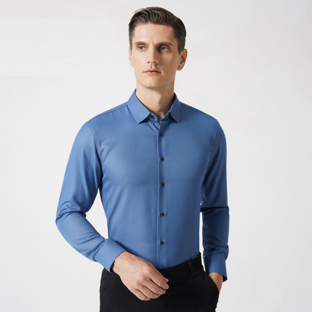 Chemise habillée pour homme de qualité supérieure, coupe standard, col flexible, en coton uni | C2070